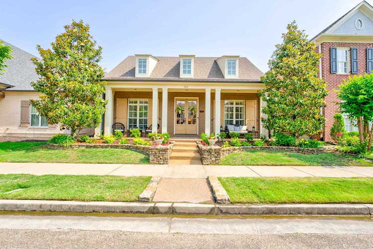 1012 Russell Farms Rd Collierville, TN 38017