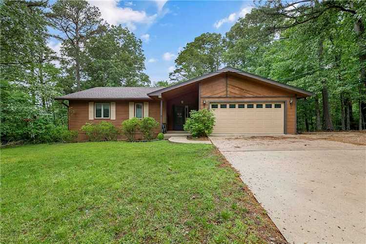 16 Deddington Dr Bella Vista, AR 72714