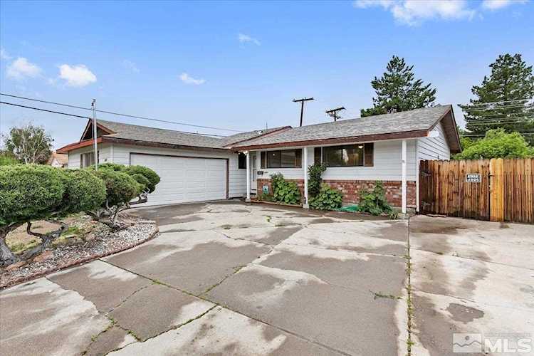 1351 Breaker Way Sparks, NV 89431
