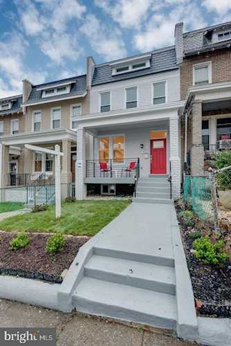 311 Todd Place NE Washington, DC 20002 | MLS DCDC2097840 Photo 1