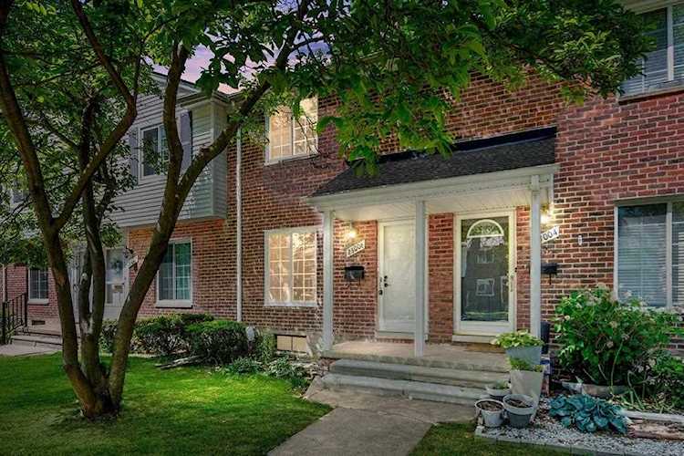 23006 Gary St. Clair Shores, MI 48080