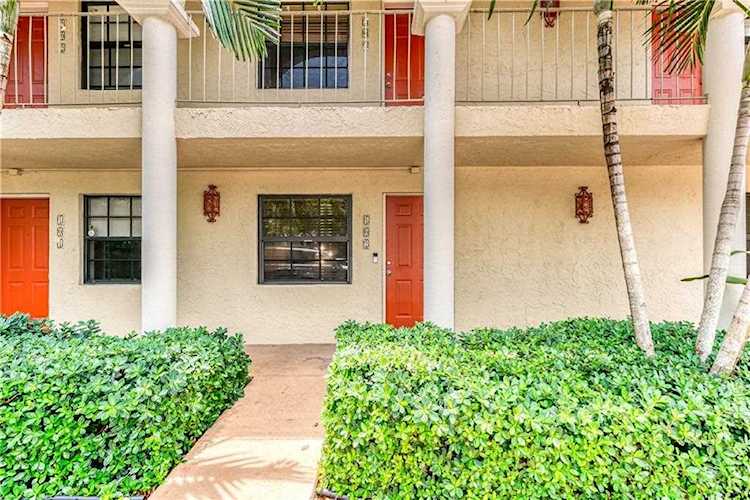 620 NE 28th St #102 Wilton Manors, FL 33334