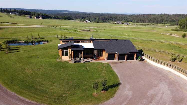 252150 2157 Dr W Rural Foothills County, AB T0L 1W0