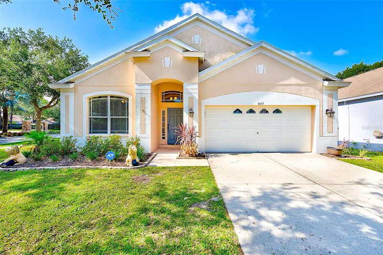 6655 Cambridge Park Dr Apollo Beach, FL 33572