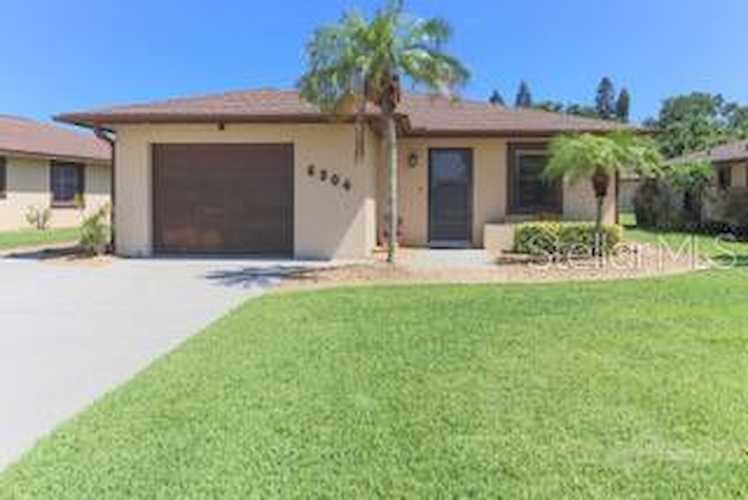 6304 Heritage Ln Bradenton, FL 34209