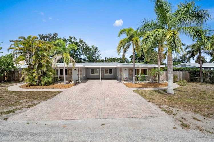 4330 80th St W Bradenton, FL 34209