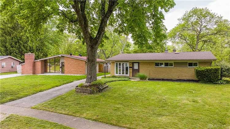 4 Mario Drive Dayton, OH 45426 | MLS 886730 Photo 1