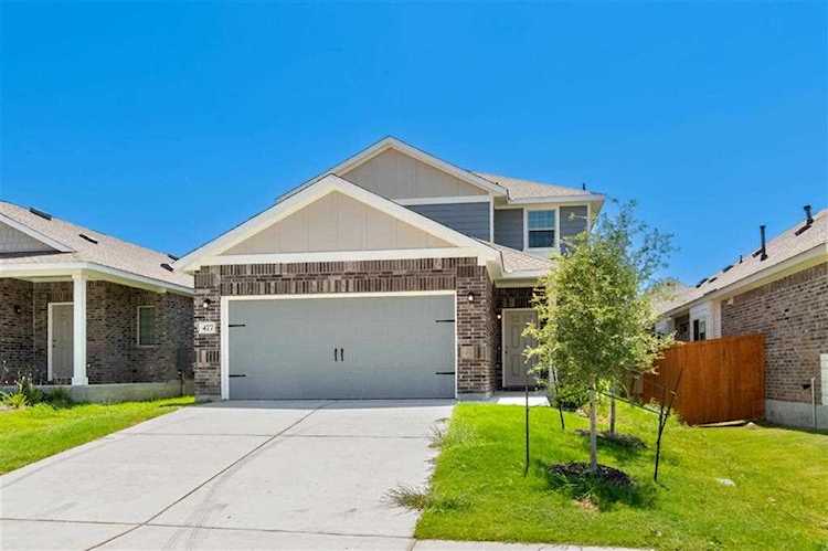 477 Spinnaker LOOP Kyle, TX 78640