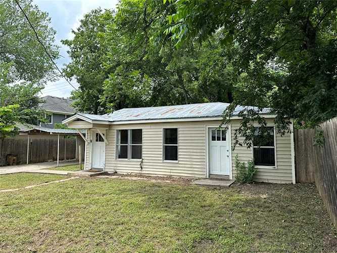 808 E 46th ST #C Austin, TX 78751