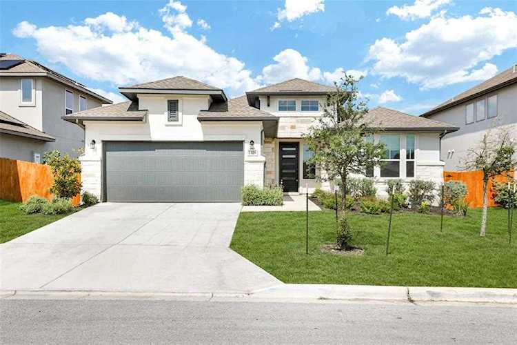 1359 Sahms BR New Braunfels, TX 78132