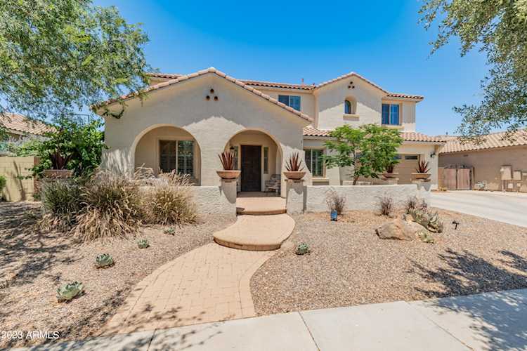 2748 E Powell Way Gilbert, AZ 85298