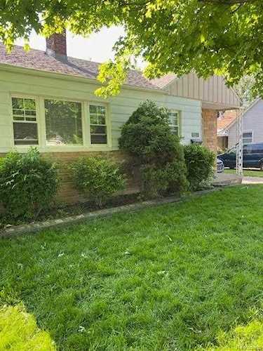 22013 Curie Ave Warren, MI 48091