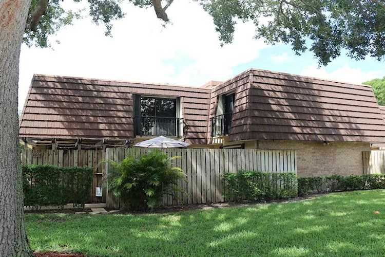 1608 16th Lane Palm Beach Gardens, FL 33418