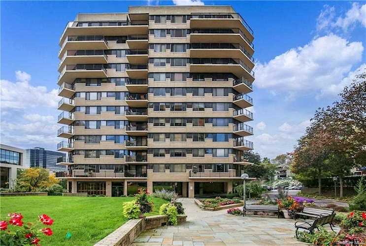 25 Rockledge Avenue #303 White Plains, NY 10601