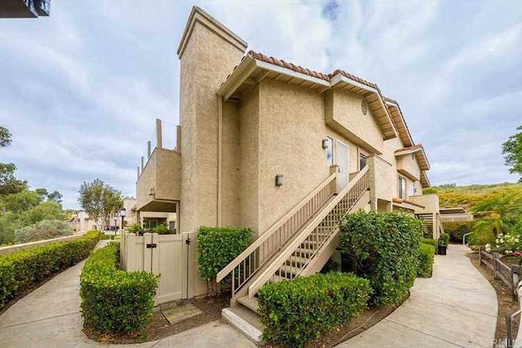11584 Fury Ln #121 El Cajon, CA 92019