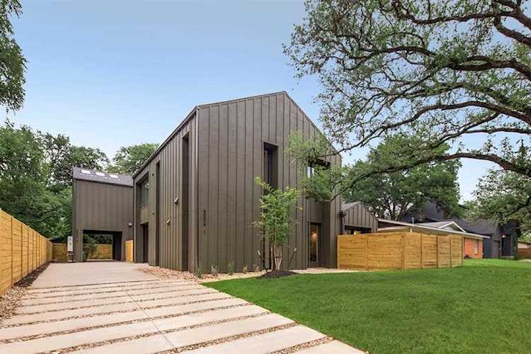 5006 Gladeview DR Austin, TX 78745