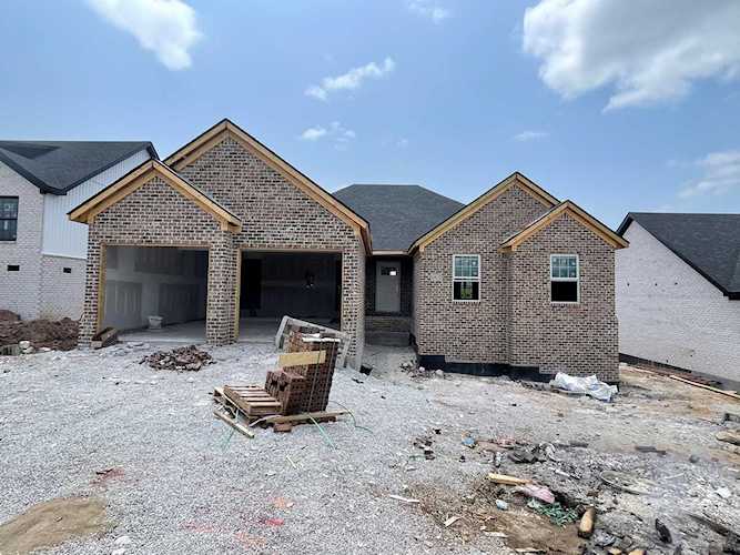 5025 Bentwood Ct Richmond, KY 40475