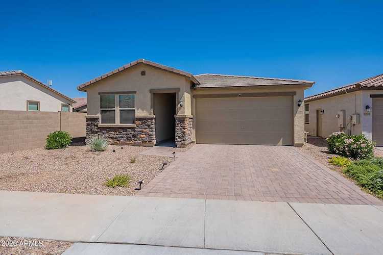 15432 W Edgemont Avenue Goodyear, AZ 85395