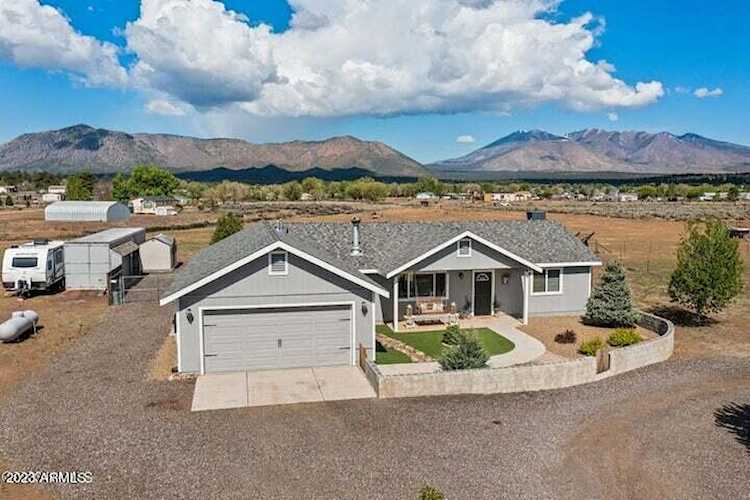 8204 Lookout View Trail Flagstaff, AZ 86004
