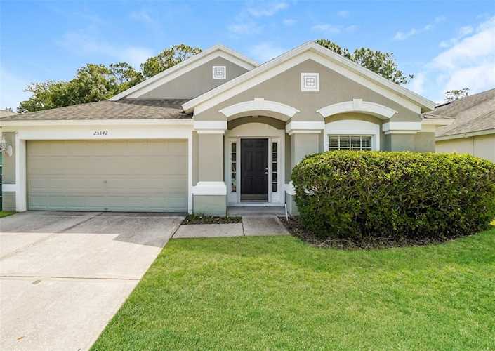 25342 Lexington Oaks Blvd Wesley Chapel, FL 33544