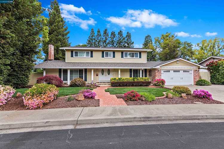 2222 Cascade Dr Walnut Creek, CA 94598