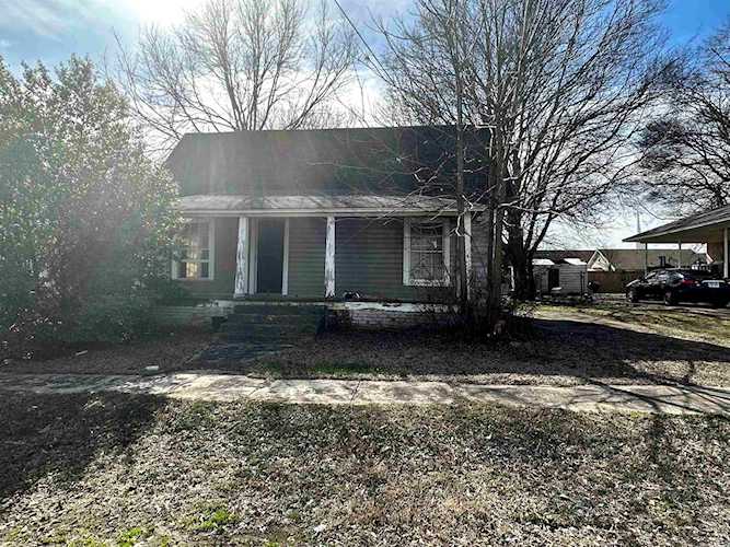 217 Clay St Arkadelphia, AR 71923