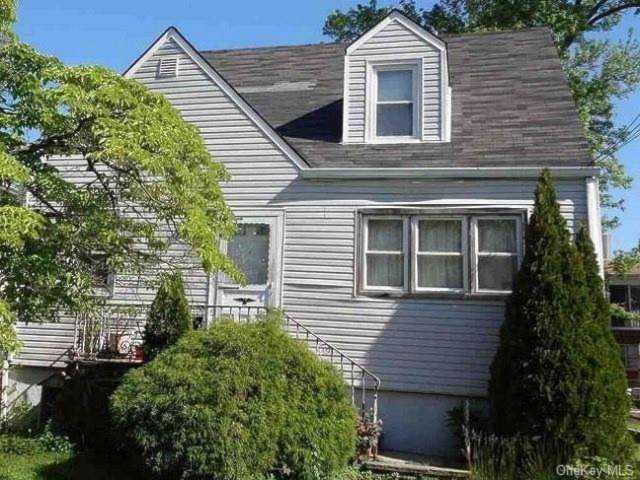 235 W Delano Avenue Yonkers, NY 10704 | MLS H6251387 Photo 1