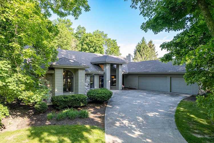 6613 Sweet Wood Court Fort Wayne, IN 46814