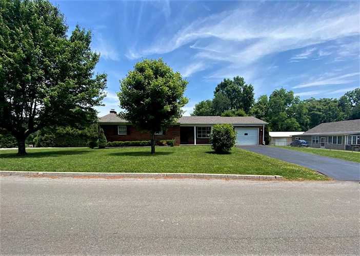 121 Beecher Street Somerset, KY 42501