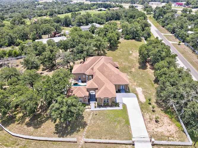 107 Clairmont CV Cedar Creek, TX 78612