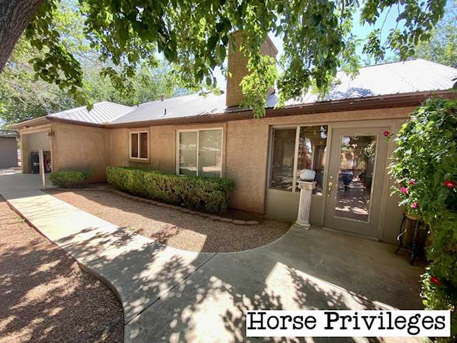 232 S Main ST Ivins, UT 84738