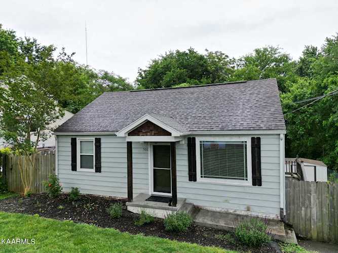 506 Broadview Dr Knoxville, TN 37912