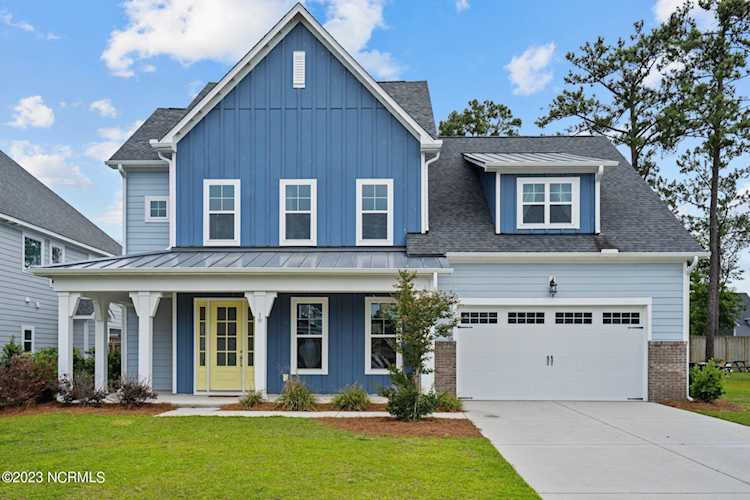 10 E Cloverfield Lane Hampstead, NC 28443