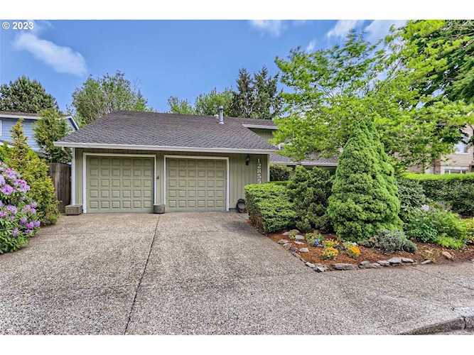 12855 SW Glacier Lily CIR Tigard, OR 97223