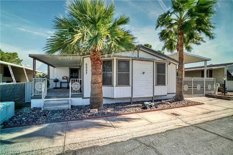 5557 Tres Piedras Rd Las Vegas, NV 89122