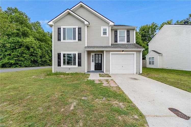 115 Tournament Ct Suffolk, VA 23434 | MLS 10488324 Photo 1