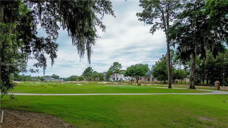 9 Oakley Ct Bluffton, SC 29910 | MLS 435928 Photo 1