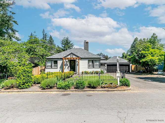 245 Harding BLVD, Oregon City, OR 97045 | MLS# 23321812 Photo 1
