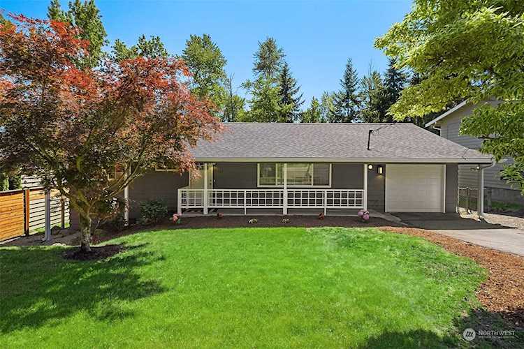 11223 NE 112th St Kirkland, WA 98033