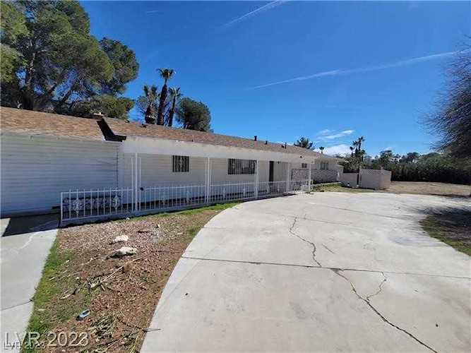 4560 Rancho Hills Dr Las Vegas, NV 89119