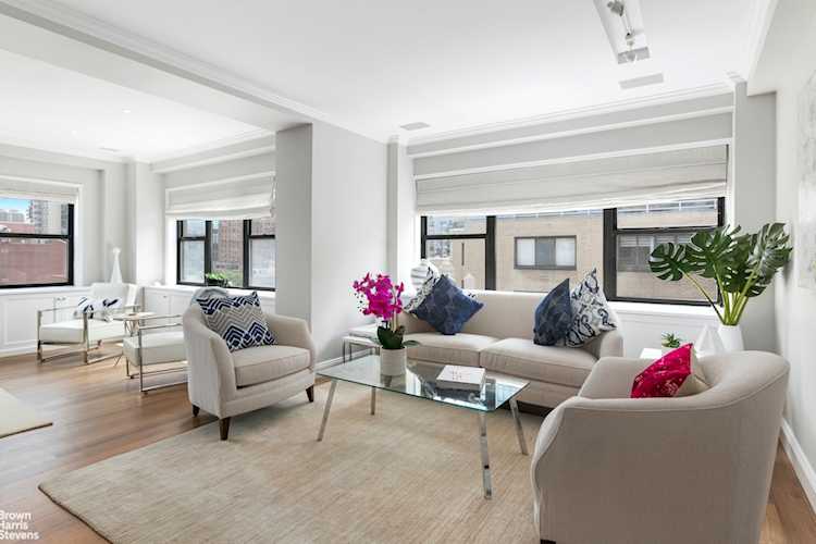 340 E 74th St #12GH New York, NY 10021