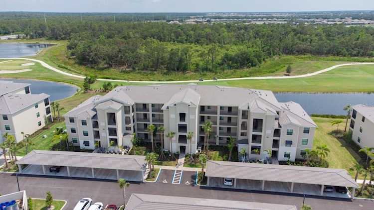 18028 Gawthrop Dr #205 Bradenton, FL 34211