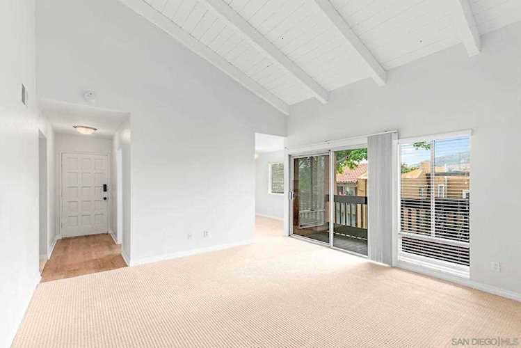 17159 W Bernardo Dr #208 San Diego, CA 92127