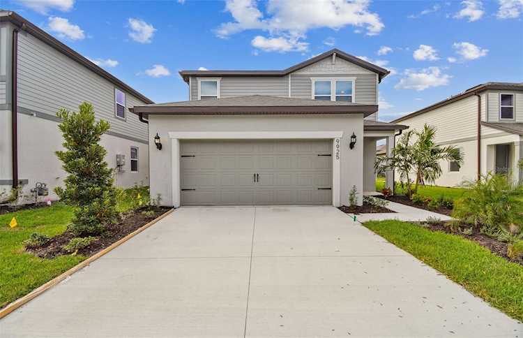 9925 Plum River Dr Parrish, FL 34219