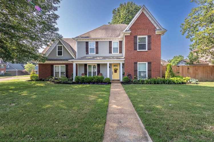 631 Merriweather Dr Collierville, TN 38017