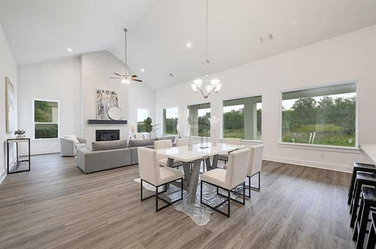 685 Prairie Clover DR Dripping Springs, TX 78620