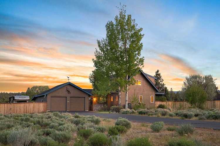16947 Varco Rd Bend, OR 97703