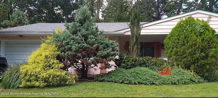 8 Maryland Ave #B Whiting, NJ 08759