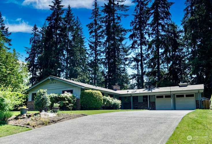 16231 NE 27th St Bellevue, WA 98008
