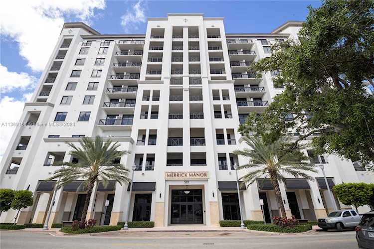 301 Altara Ave #411 Coral Gables, FL 33146